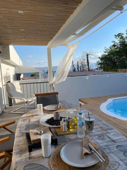 Μοντέρνα Εξοχική Μονοκατοικία Με Ιδιωτική Πισίνα! Khalkoutsion Eksteriør billede